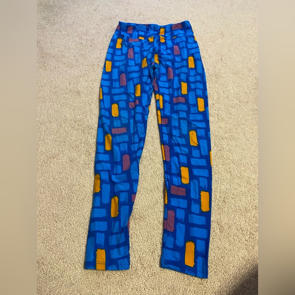 LuLaRoe comfiest leggings!!